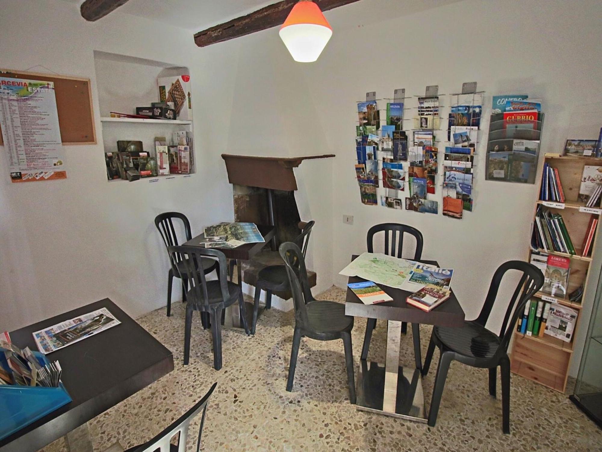 Nice Flat In Arcevia With Swimming Pool מראה חיצוני תמונה