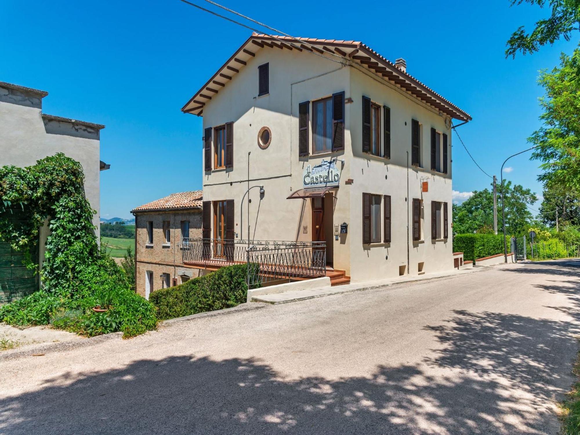 Nice Flat In Arcevia With Swimming Pool מראה חיצוני תמונה